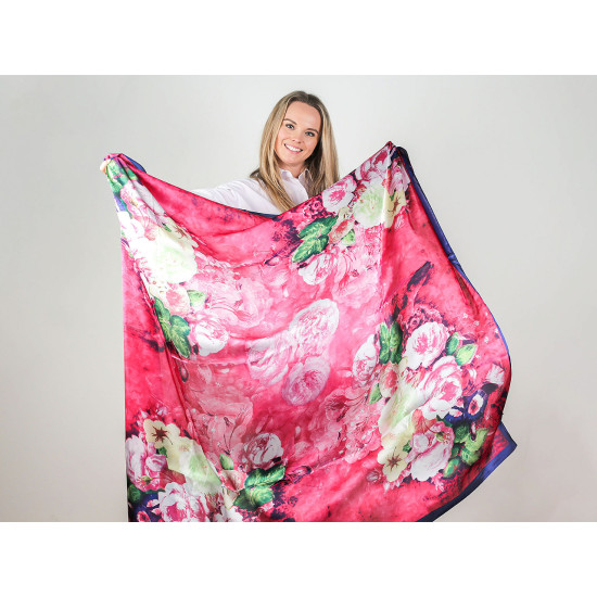Large satin scarf with flowers 130x135 cm - Light red (3 Pieces) Large satin scarf with flowers 130x135 cm - Light red (3 Pieces)