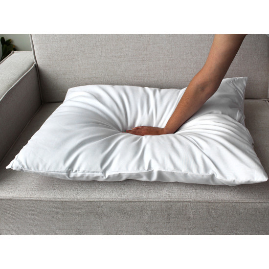 Hollow fiber pillow 70x90 cm with zipper for guesthouses and hotels - White (1 Piece) Hollow fiber pillow 70x90 cm with zipper for guesthouses and hotels - White (1 Piece)