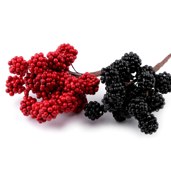 Artificial blackberries and raspberries on wire - Black (3 Bunches) Artificial blackberries and raspberries on wire - Black (3 Bunches)