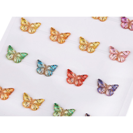 Self-adhesive butterflies on an adhesive strip - Random mix (1 Card) Self-adhesive butterflies on an adhesive strip - Random mix (1 Card)