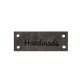 Bőr dísz címke / handmade, with love 16x44 mm - Barna (1 Darab) Bőr dísz címke / handmade, with love 16x44 mm - Barna (1 Darab)