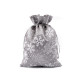 Sac cadeau de noël flocons de neige en brocart, 20 x 30 cm - Noir-argent (1 Pièce) Sac cadeau de noël flocons de neige en brocart, 20 x 30 cm - Noir-argent (1 Pièce)