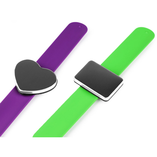 Magnetic hand pin cushion - heart, rectangle - Light green (4 Pieces) Magnetic hand pin cushion - heart, rectangle - Light green (4 Pieces)