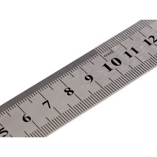 Linijka metalowa długość 20 cm - Nikiel (1 Sztuka) Linijka metalowa długość 20 cm - Nikiel (1 Sztuka)