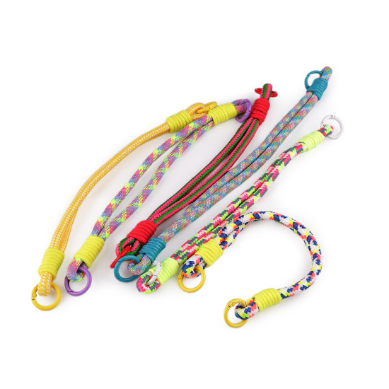 Cordon universel pour pendentif/porte-clés avec mousquetons - Jaune (12 Pièces) Cordon universel pour pendentif/porte-clés avec mousquetons - Jaune (12 Pièces)