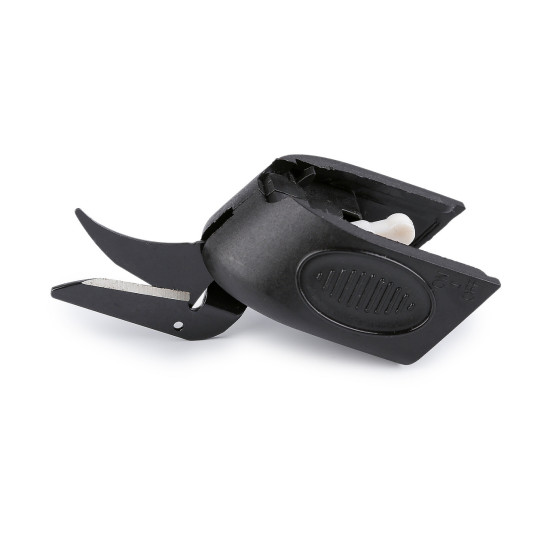 Replacement blade for tailor's scissors - Black (3 Pieces) Replacement blade for tailor's scissors - Black (3 Pieces)